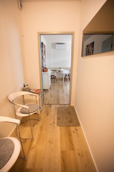 Wartezimmer Schmied